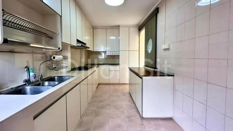 5 Room (5STD) HDB for Sale in  101 Ang Mo Kio Avenue 3 - Image 5